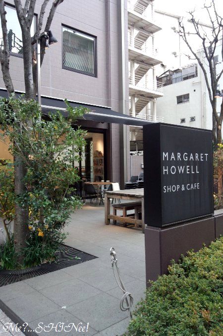 MARGARET HOWELL　SHOP & CAFE　♪_e0080563_162557.jpg