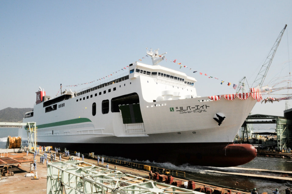 祝 川崎近海汽船 シルバーエイト 進水 船が好きなんです Com