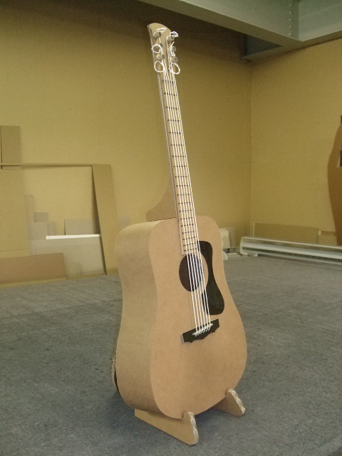 Guitar Stand_e0189870_16563118.jpg