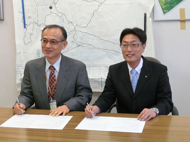 小潤井川のリバーフレンドシップ協定を締結_f0141310_7362530.jpg