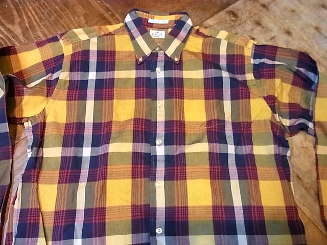 3/16(土）入荷！　60’Ｓ　Ａｌｌ　ｃｏｔｔｏｎ　B.D shirts!_c0144020_1443596.jpg