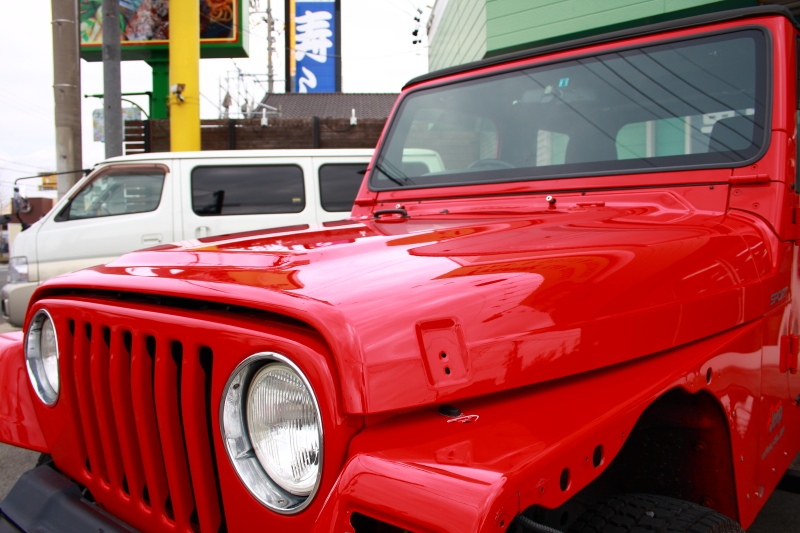 ご納車の赤と店頭展示の赤_f0105425_18523956.jpg