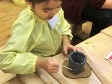 2月 そつぎょうせいさく 「陶芸(とうげい)」_e0114963_1005211.jpg