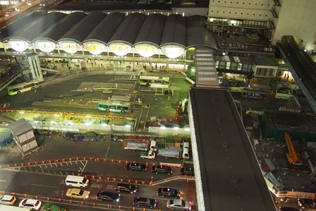 渋谷駅そばの「すき間」（東急東横線と副都心線直通の傍らで）_e0091712_9592256.jpg