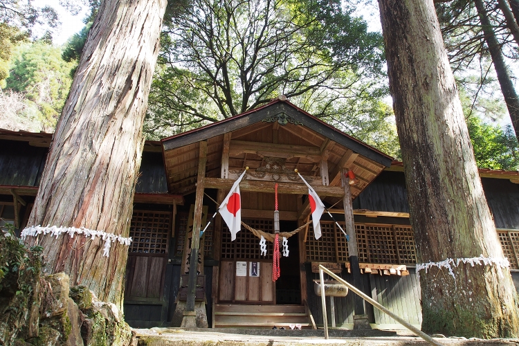  ぼんくら探検隊が行く　～奥球磨編～　その5 白水阿蘇神社_b0123359_2105931.jpg