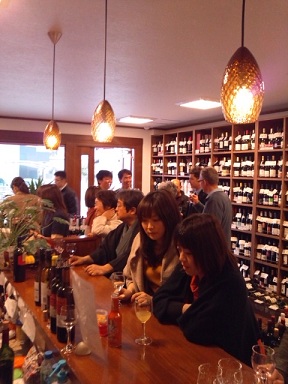 月例〝ワンコインテイスティング会〟・・・_a0254125_2127380.jpg