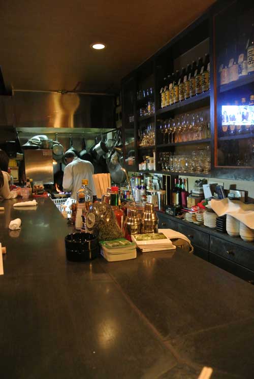 【2店目は 久しぶりの「ビストロ つぼ半」(山梨・甲府)へ!!】_a0005436_21273151.jpg