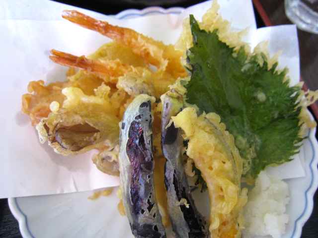 【cafe山猫料理店でがっつり和ランチ】_c0042960_1214421.jpg