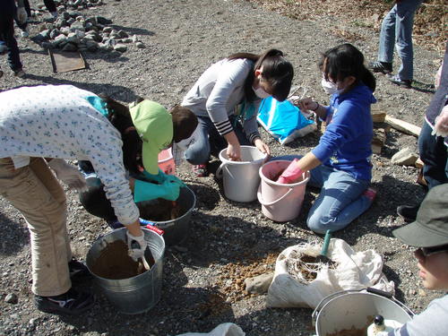 石釜作り_e0123469_10455.jpg