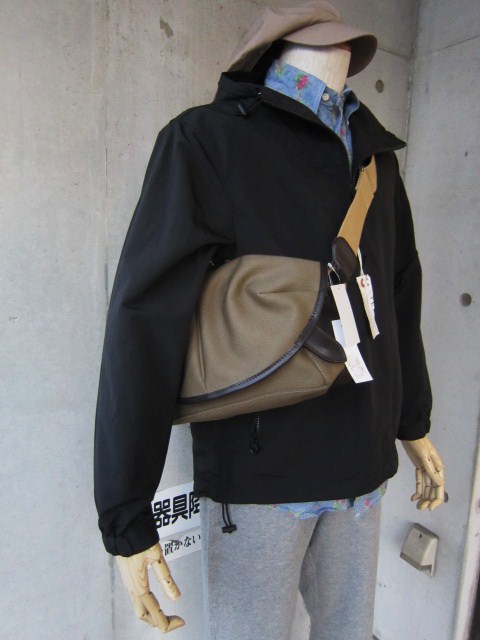 マジ(本気)に人気出そう。。。8分丈 SWEAT PANTS ... By Kato BASIC_d0152280_2311464.jpg