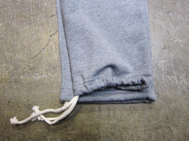 マジ(本気)に人気出そう。。。8分丈 SWEAT PANTS ... By Kato BASIC_d0152280_2381990.jpg