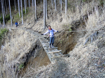 b0108100_2219146.gif