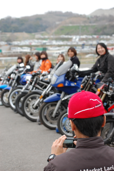 レディースライダー限定　ライディングレッスンに参加しました♪_f0248120_1850865.jpg