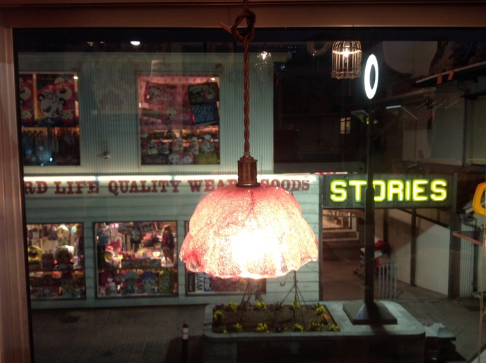 淡いピンク色ガラスペンダントライト★原宿店★_a0096367_18261773.jpg