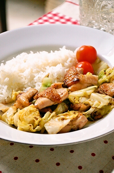 材料4つで!鶏とキャベツのポン粒マスタード炒め☆_d0104926_7334087.jpg