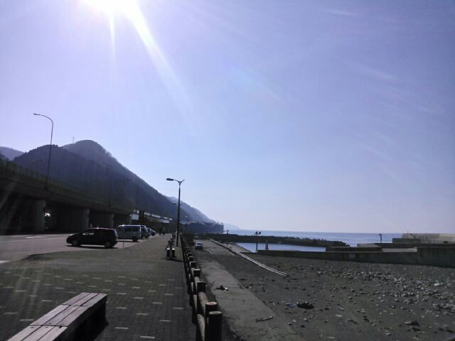 珍しいコバルト色ヒスイ♪_d0235898_16361694.jpg