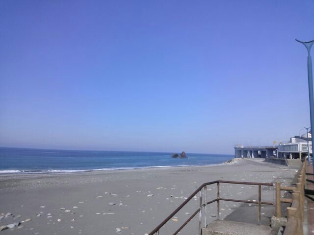 珍しいコバルト色ヒスイ♪_d0235898_16381670.jpg