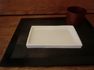和菓子とうつわ~櫻始開~のご案内 3_b0132444_16411421.jpg