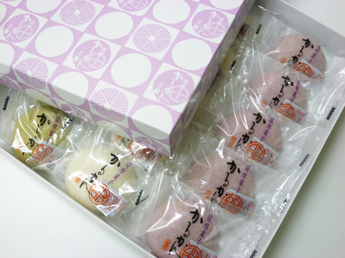 【山福製菓】薩摩かるかん_c0152767_22305386.jpg