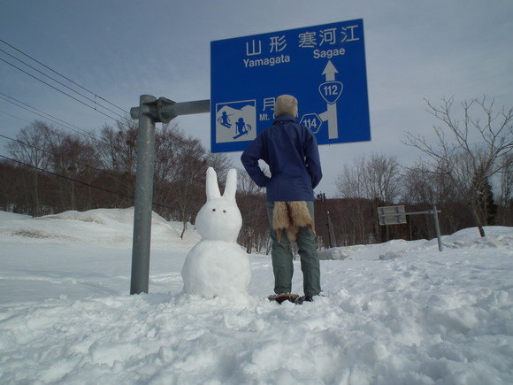 新雪で雪だるま三昧_f0118332_21574378.jpg