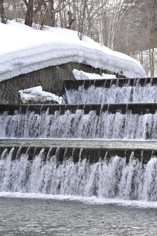 雪の奥沢水源地 階段式溢流路は ときどきの記 From 小樽