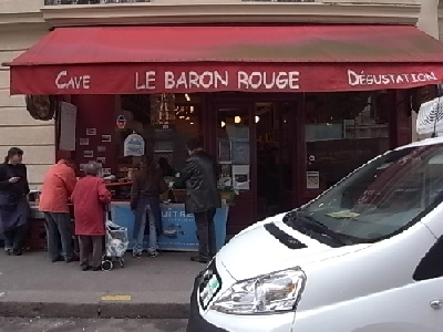 一杯ひっかけるのがいいのよLe Baron Rouge　～パリのビストロ 12区～_b0207147_705452.jpg