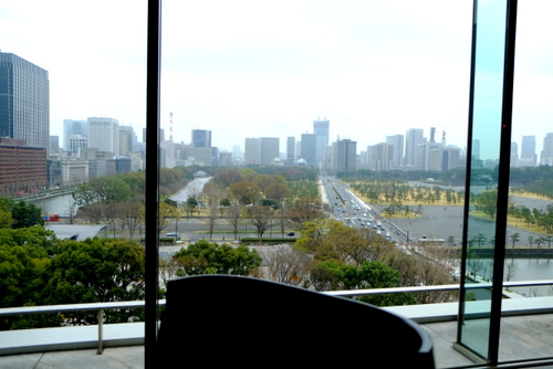 「丸の内・大手町 パレスホテル東京Privé(プリヴェ) ティータイム」_a0000029_14365428.jpg