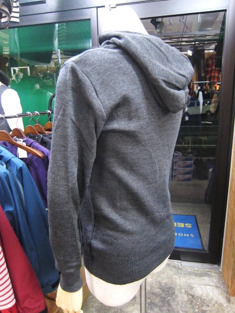 OLD DURBY ・・・ Light KNIT ZIP PARKA!最高に気持ち良し!!_d0152280_237924.jpg