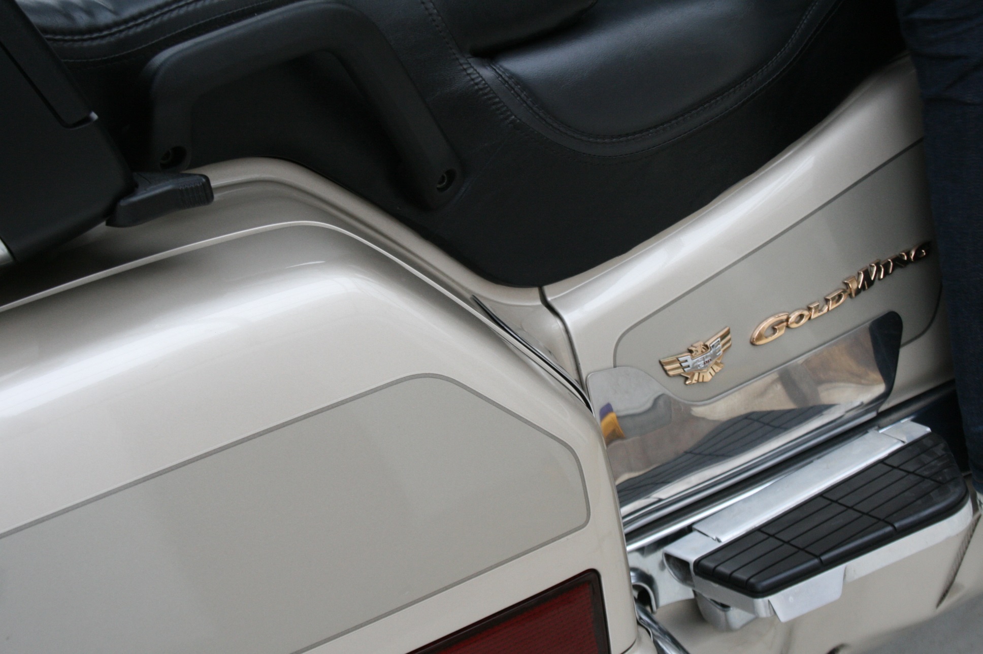 ゴールドウイング・GL1500SE : Cubのある生活