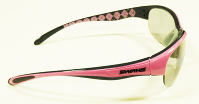 SWANS日本製レディーススポーツサングラスLUNAシリーズ新色入荷!_c0003493_955343.jpg