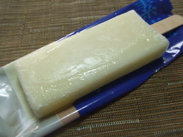 素直なミルクバー_f0076001_341119.jpg