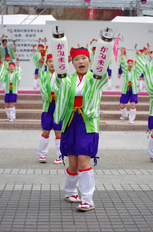  土佐のおきゃく２０１３よさこい春の舞その１（上町よさこい鳴子連）_a0009554_014129.jpg