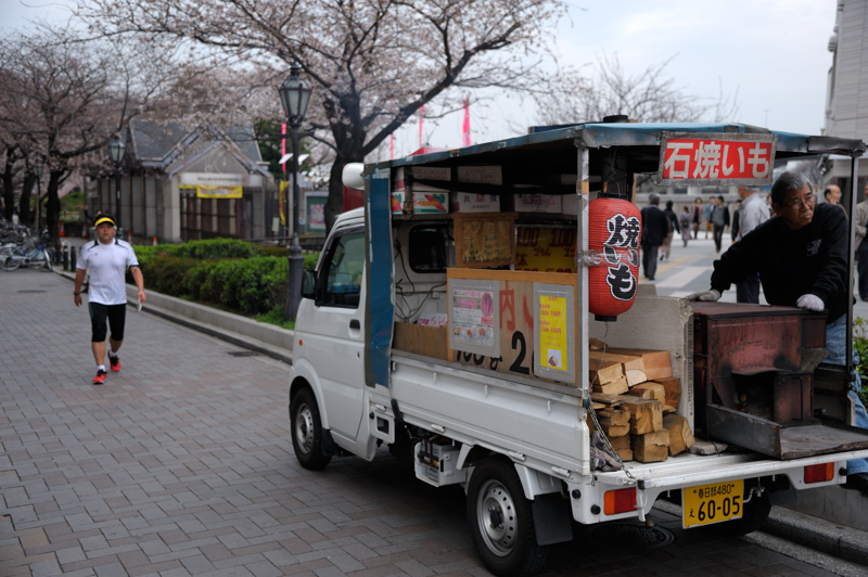 隅田川のほとりで_f0079061_2084165.jpg