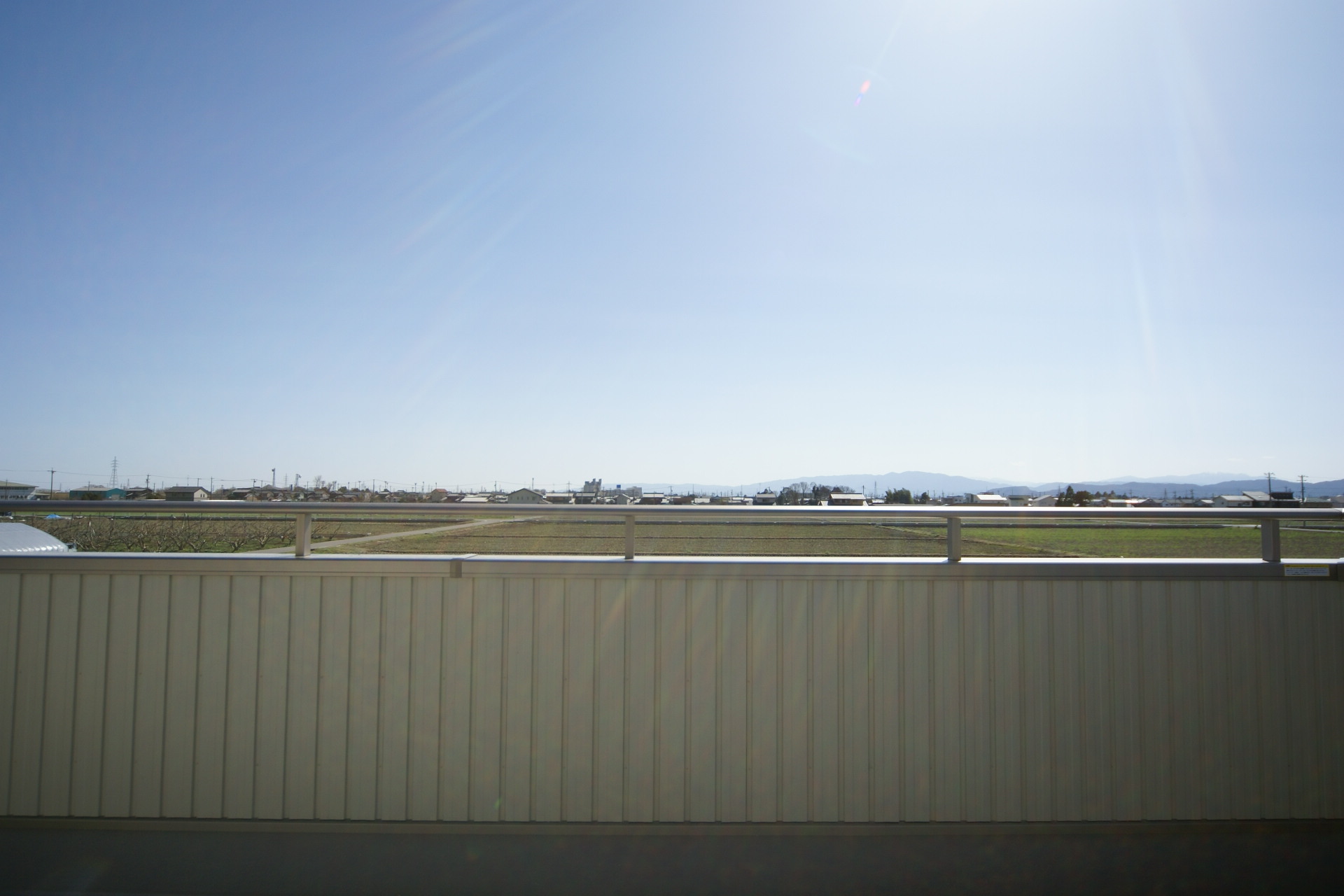 e0290463_16346.jpg