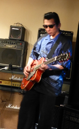 3月23日は、今年初めてのカラフルZOEライブでした!_e0188087_1438865.jpg