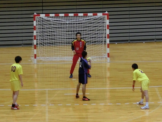 ハンドボールも格闘技 第36回全国高校ハンドボール選抜大会_f0141310_8214247.jpg