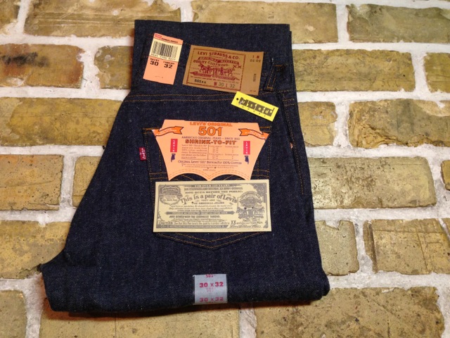 神戸店3/30(土)スーペリア入荷!#1デッドストックLevi’s501、無地T!!!(T.W.神戸店) _c0078587_2312821.jpg