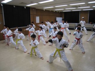 手稲教室 型メドレー!_c0118332_22231045.jpg