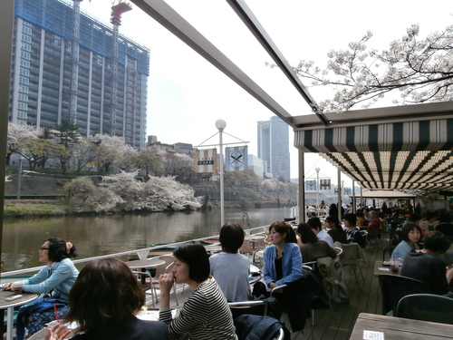 飯田橋のカナルカフェ_e0249060_2341965.jpg