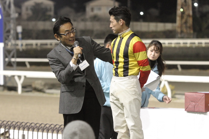倉兼育康騎手 地方競馬1500勝達成表彰式_a0077663_74057100.jpg