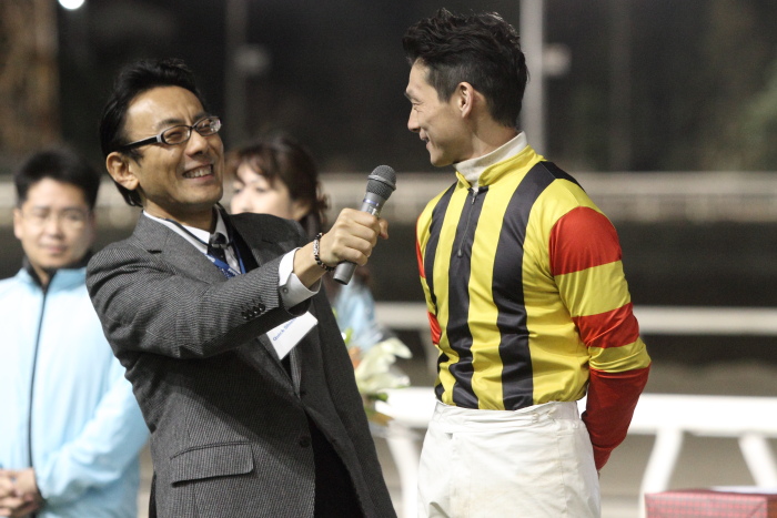 倉兼育康騎手 地方競馬1500勝達成表彰式_a0077663_741024.jpg