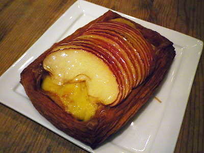 ARTISAN BOULANGER CUPIDOのデニッシュ☆彡_f0197566_2331840.jpg