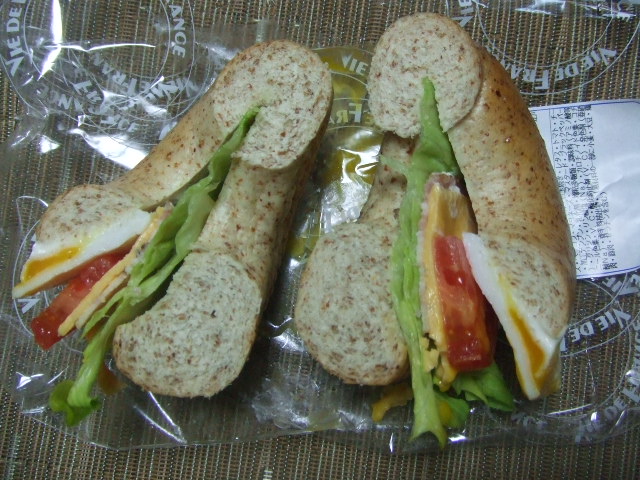 f0076001_3394734.jpg