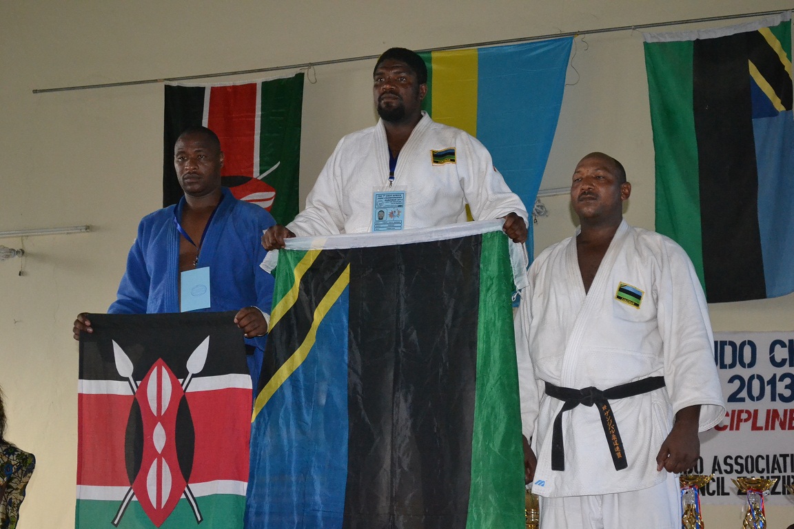 THE RESULT OF ZANZIBAR -THE 7TH EAST AFRICA JUDO CHAMPIONSHIP～東アフリカ柔道大会結果ザンジバル_a0088841_1135585.jpg