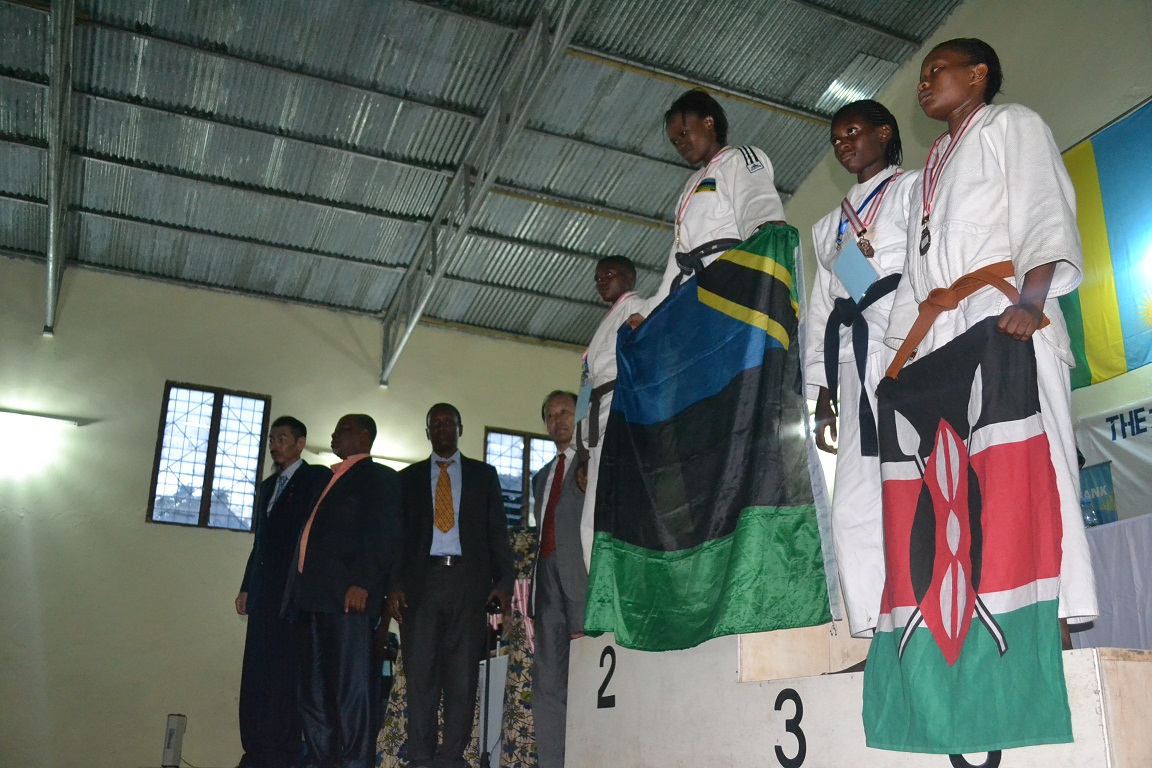 THE RESULT OF ZANZIBAR -THE 7TH EAST AFRICA JUDO CHAMPIONSHIP～東アフリカ柔道大会結果ザンジバル_a0088841_1264612.jpg