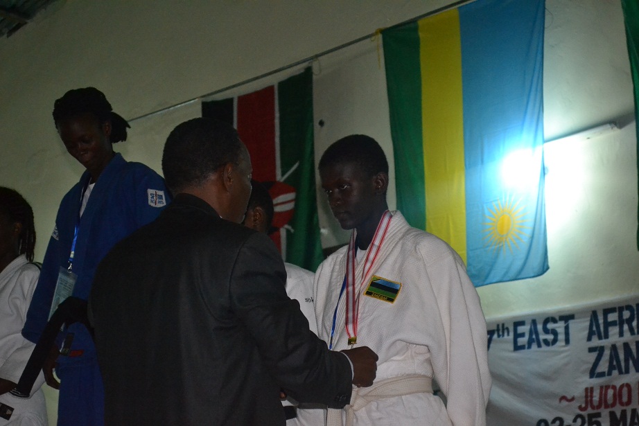 THE RESULT OF ZANZIBAR -THE 7TH EAST AFRICA JUDO CHAMPIONSHIP～東アフリカ柔道大会結果ザンジバル_a0088841_1284065.jpg