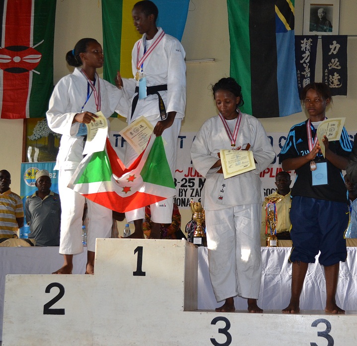 THE RESULT OF ZANZIBAR -THE 7TH EAST AFRICA JUDO CHAMPIONSHIP～東アフリカ柔道大会結果ザンジバル_a0088841_1291960.jpg