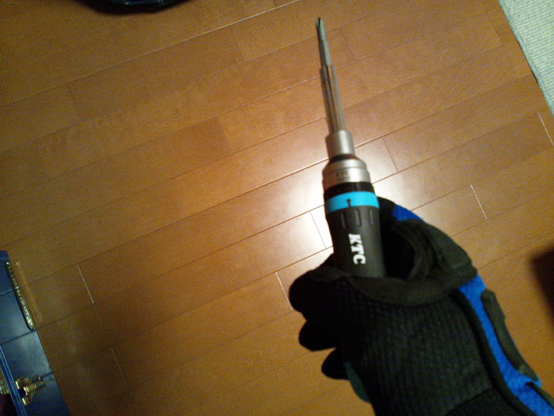 SCREWDRIVER(s)._e0033459_21592330.jpg