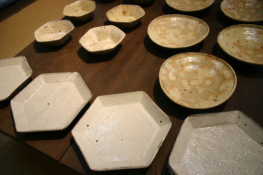 陶芸家 工藤和彦さんの展示会始まりました_c0256701_19102061.jpg