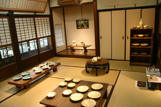陶芸家 工藤和彦さんの展示会始まりました_c0256701_19111045.jpg